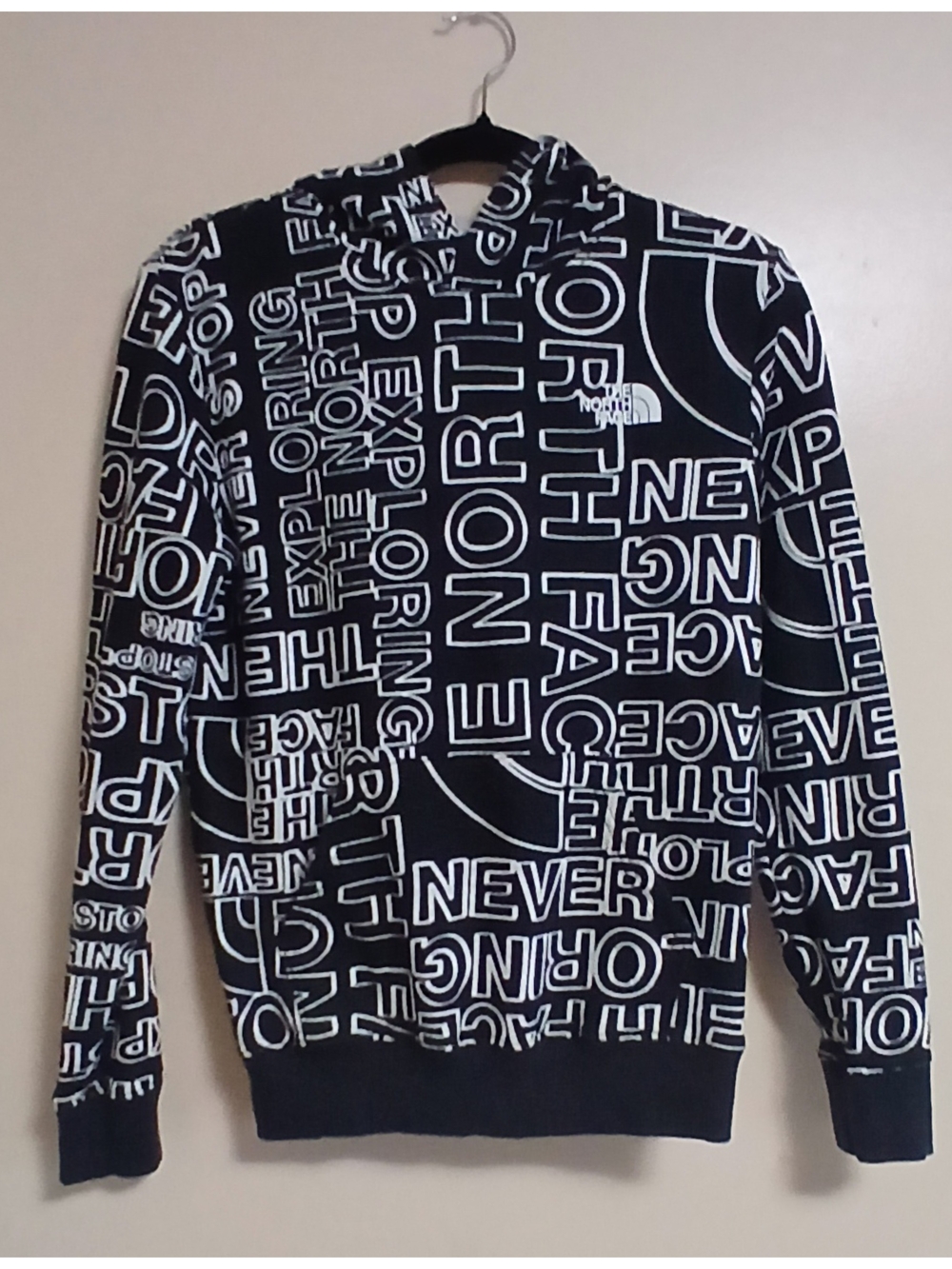 The North Face Kids Black Logo-Print Pullover Sweater